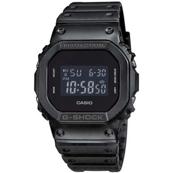 Часы Casio DW-5600BB-1ER